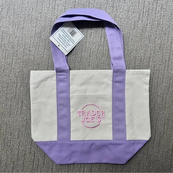 Trader Joe’s Pastel Purple Tote Bag - Picture 1 of 2